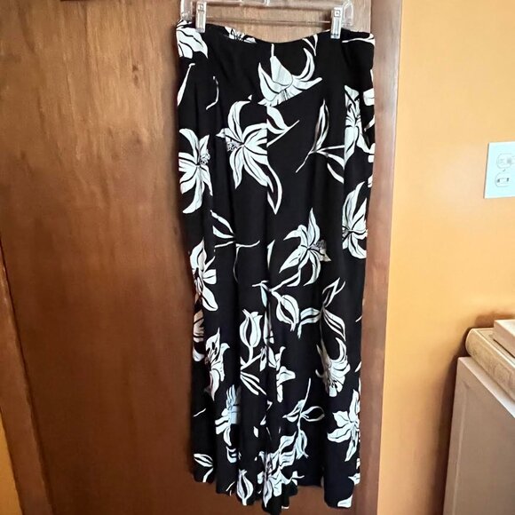 Angie Black White Flowy Floral Pants L - Picture 1 of 2